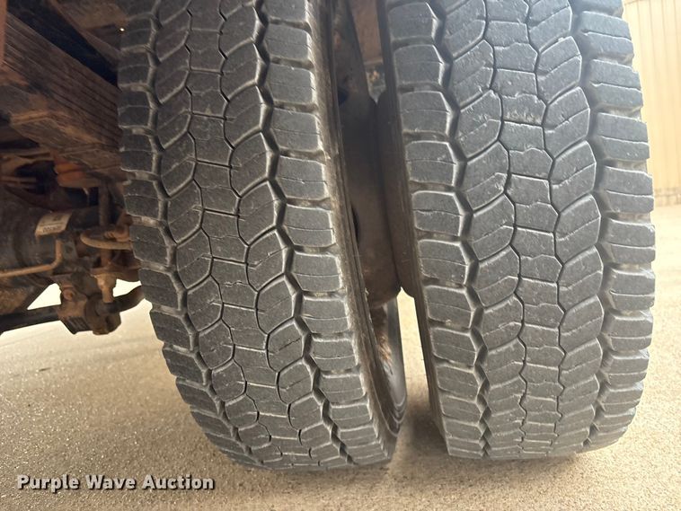 image for item GH9363 2020 Ford F550 SuperCab bucket truck