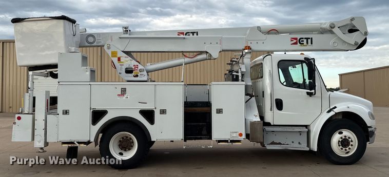 CAMIóN CON CANASTILLA 2018 FREIGHTLINER ETI