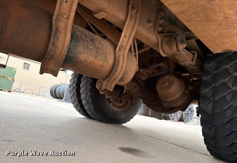 image for item GH9364 2018 Freightliner M2 bucket truck