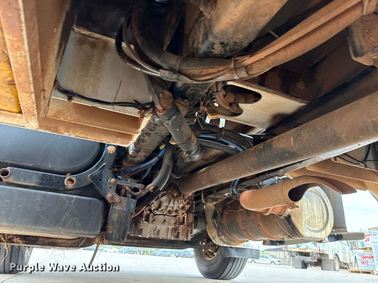 image for item GH9364 2018 Freightliner M2 bucket truck