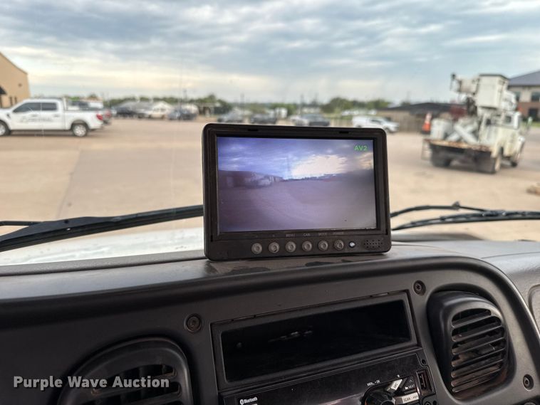 image for item GH9364 2018 Freightliner M2 bucket truck