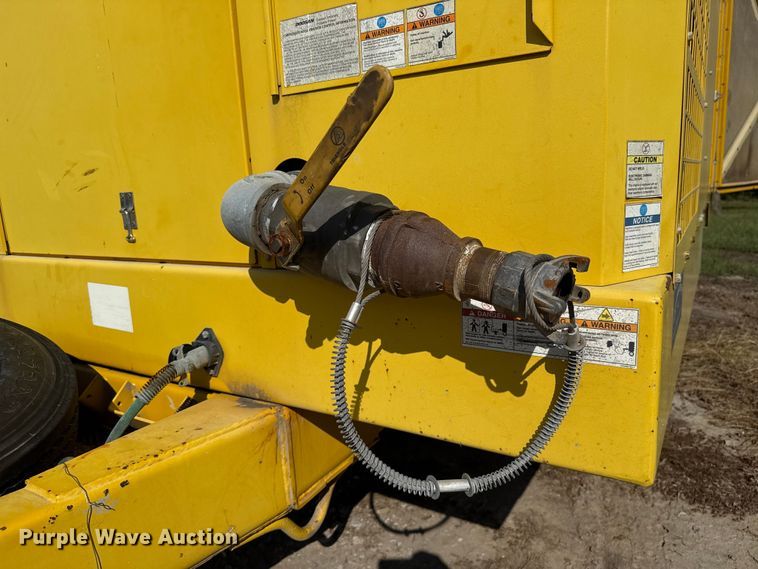 image for item GH9374 2013 Doosan HP1300WCU-T1 air compressor