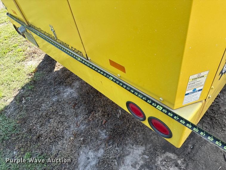 image for item GH9374 2013 Doosan HP1300WCU-T1 air compressor