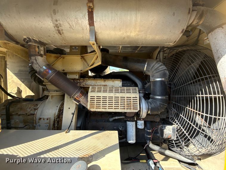 image for item GH9374 2013 Doosan HP1300WCU-T1 air compressor