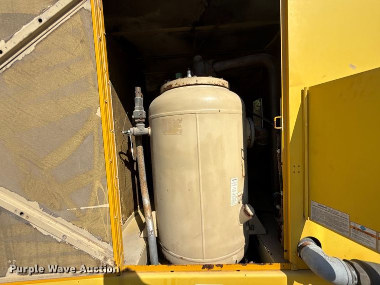 image for item GH9374 2013 Doosan HP1300WCU-T1 air compressor