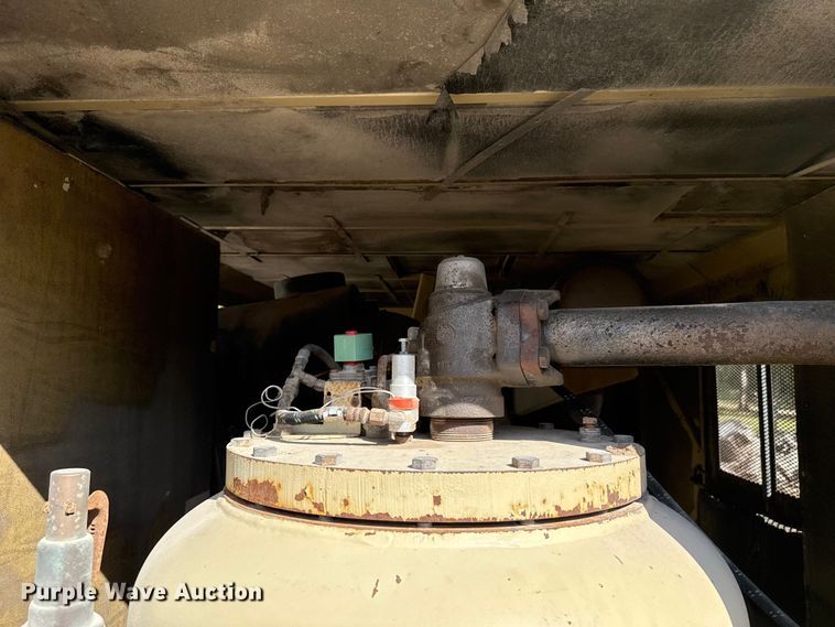 image for item GH9374 2013 Doosan HP1300WCU-T1 air compressor