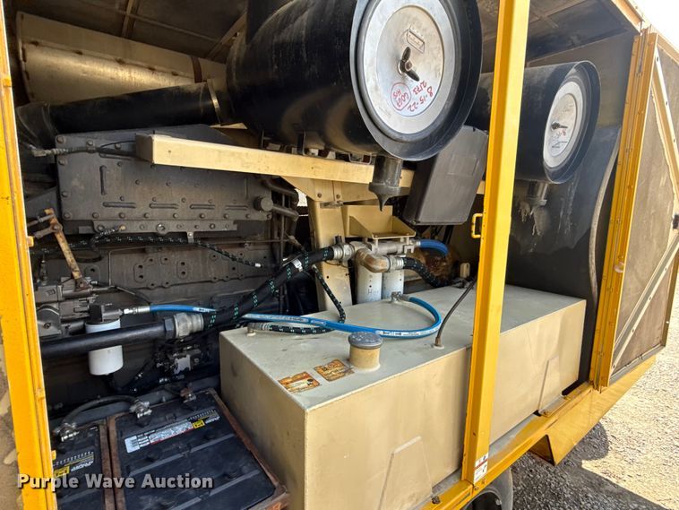 image for item GH9374 2013 Doosan HP1300WCU-T1 air compressor