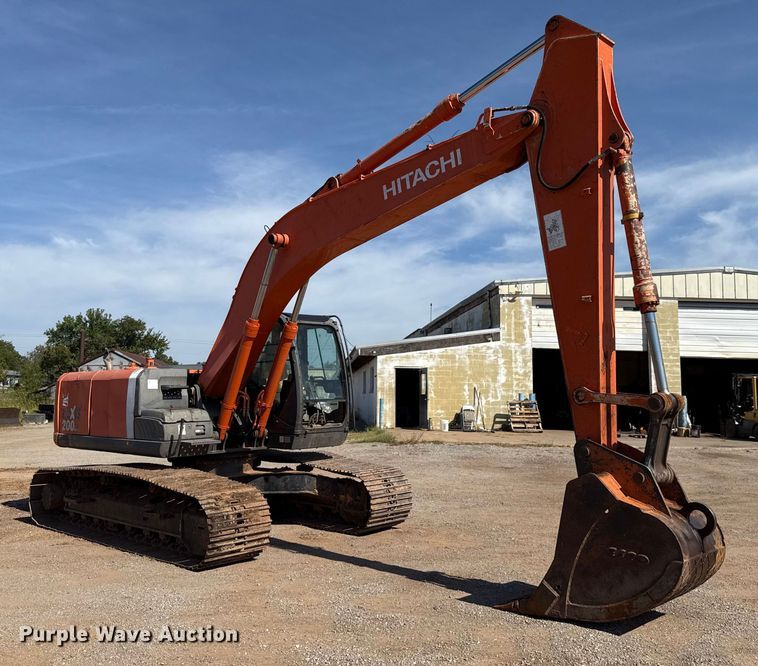 image for item GH9382 2012 Hitachi ZX200LC-3 excavator