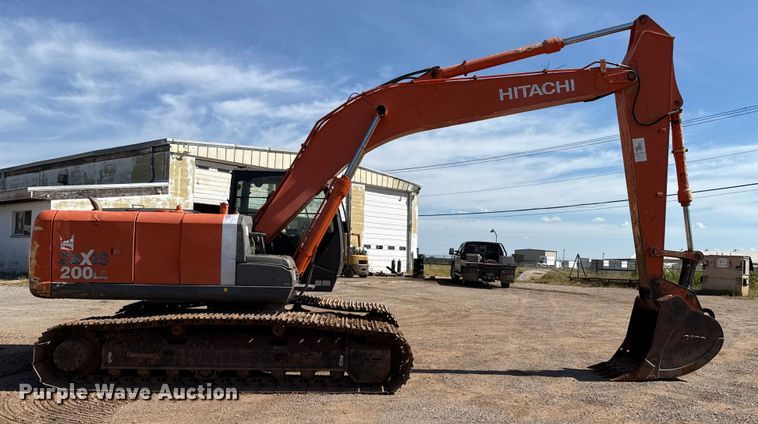 image for item GH9382 2012 Hitachi ZX200LC-3 excavator