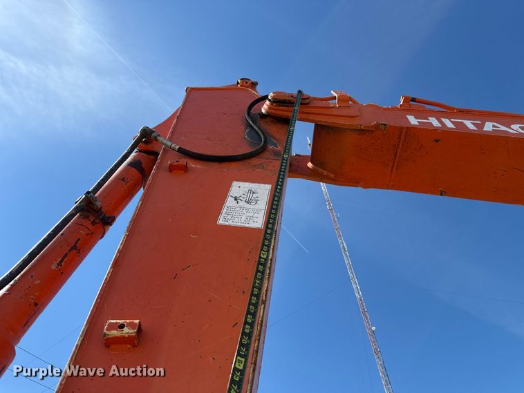 image for item GH9382 2012 Hitachi ZX200LC-3 excavator