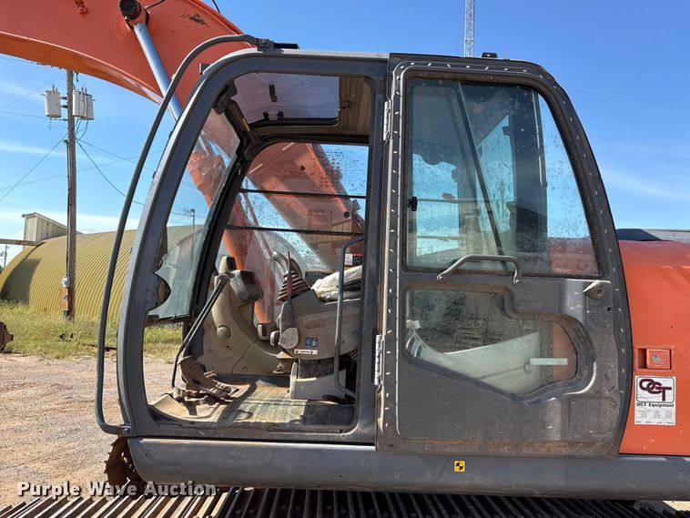image for item GH9382 2012 Hitachi ZX200LC-3 excavator