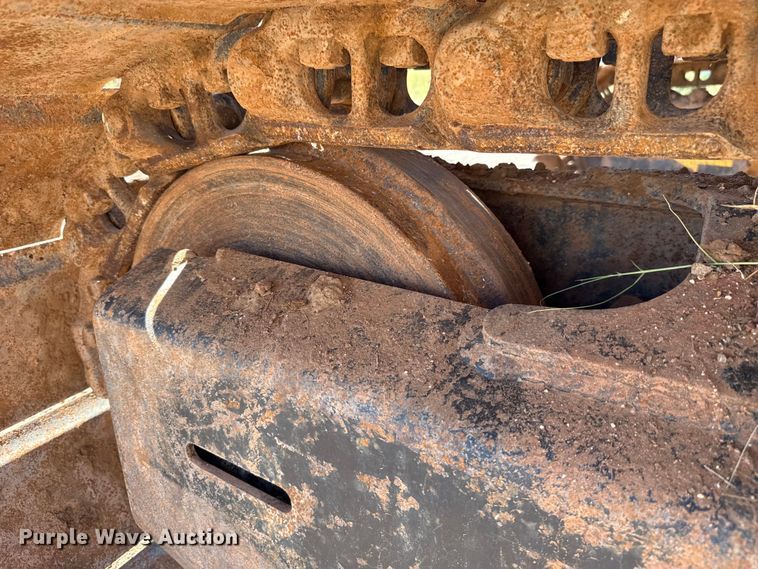 image for item GH9382 2012 Hitachi ZX200LC-3 excavator