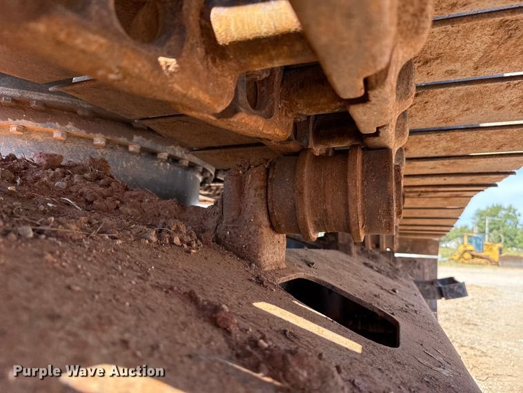 image for item GH9382 2012 Hitachi ZX200LC-3 excavator