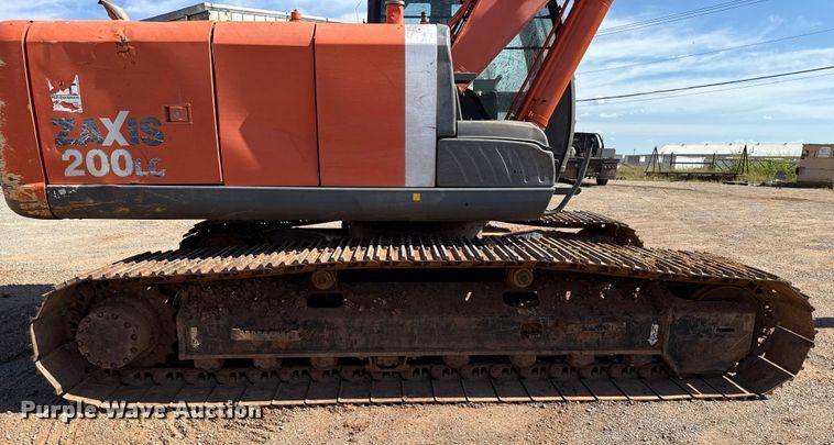 image for item GH9382 2012 Hitachi ZX200LC-3 excavator