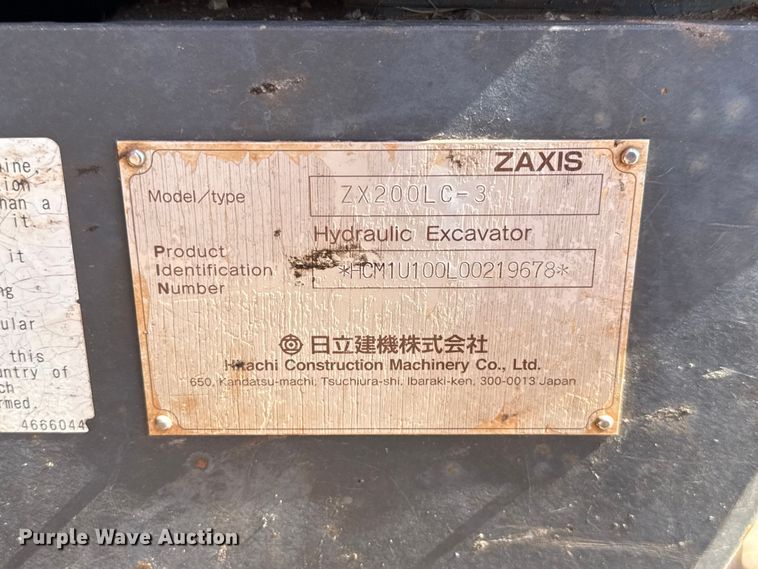 image for item GH9382 2012 Hitachi ZX200LC-3 excavator