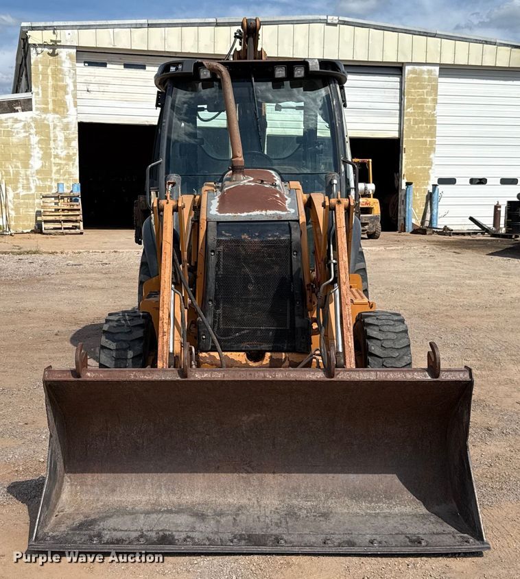 image for item GH9389 2013 Case 580 Super N backhoe