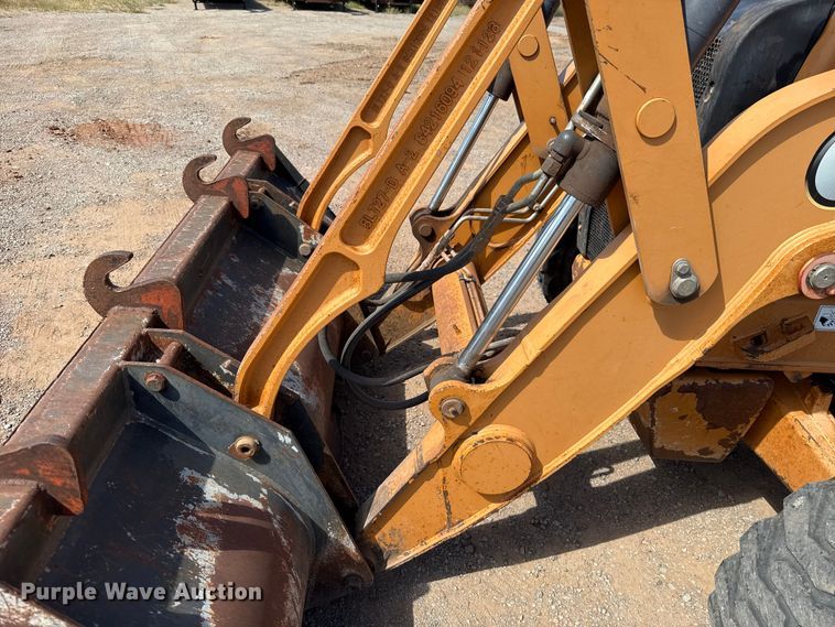 image for item GH9389 2013 Case 580 Super N backhoe