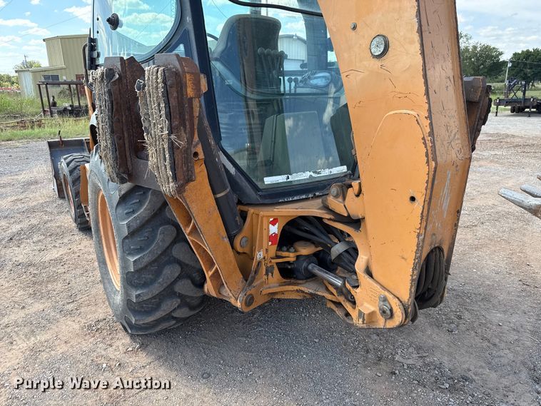 image for item GH9389 2013 Case 580 Super N backhoe