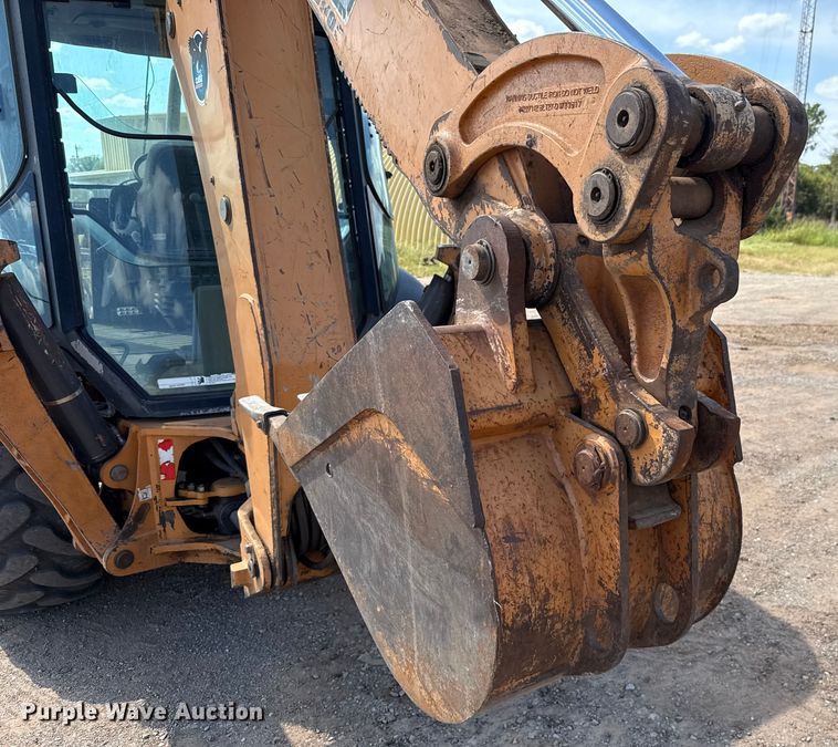 image for item GH9389 2013 Case 580 Super N backhoe