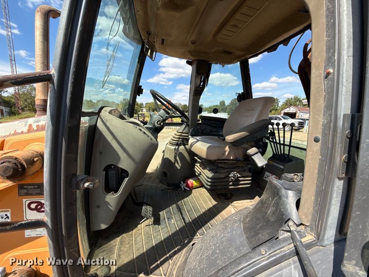 image for item GH9389 2013 Case 580 Super N backhoe