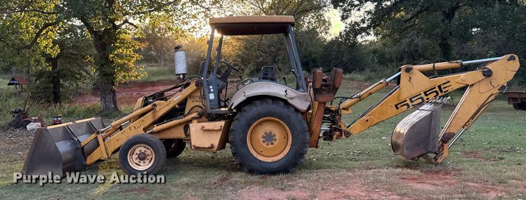 image for item GH9398 1998 New Holland 555E backhoe