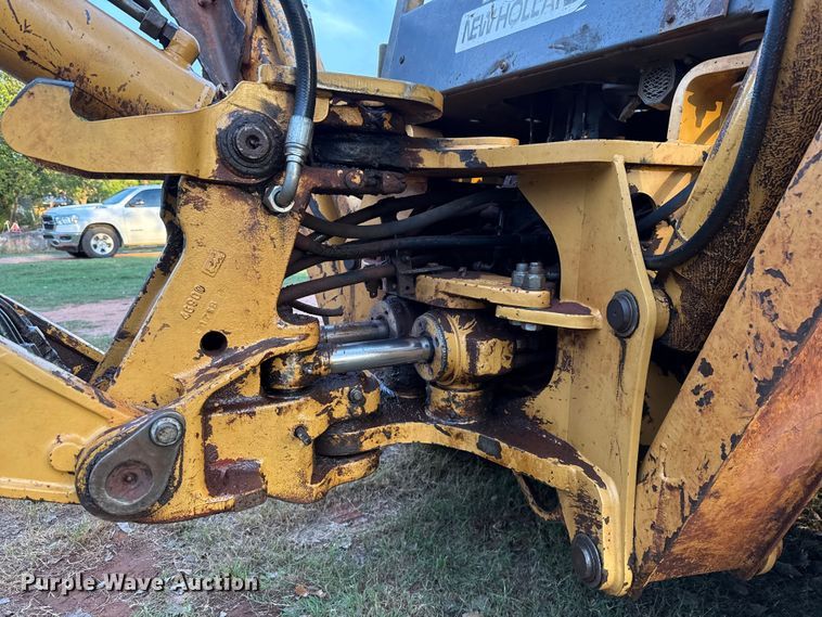 image for item GH9398 1998 New Holland 555E backhoe
