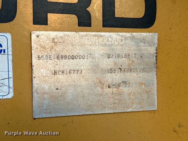 image for item GH9398 1998 New Holland 555E backhoe
