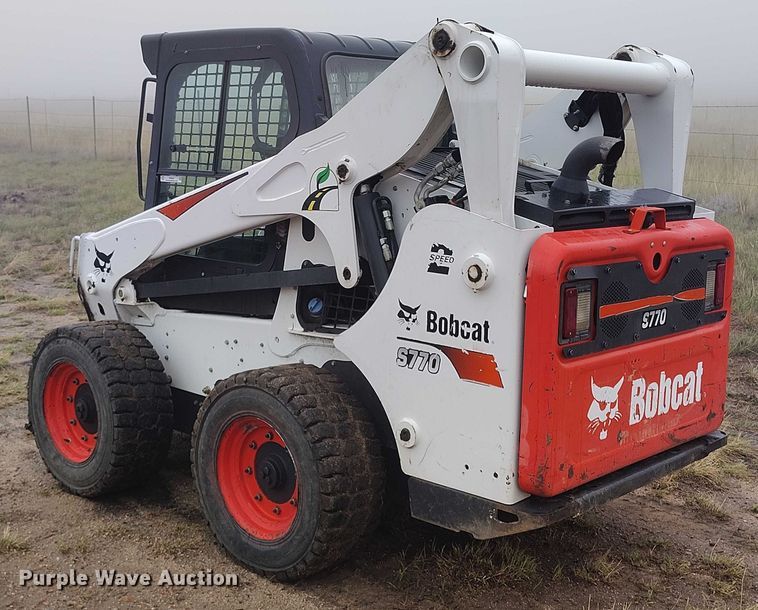 image for item IP9664 2017 Bobcat S770 skid steer loader