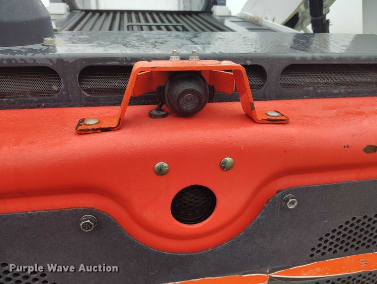 image for item IP9664 2017 Bobcat S770 skid steer loader