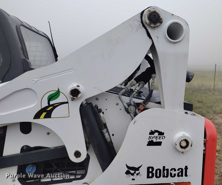 image for item IP9664 2017 Bobcat S770 skid steer loader