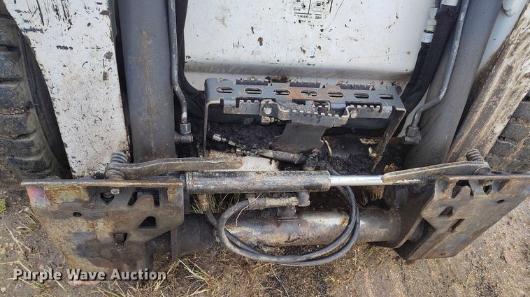 image for item IP9664 2017 Bobcat S770 skid steer loader