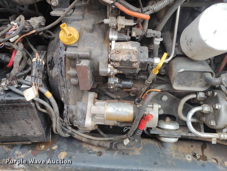 image for item IP9664 2017 Bobcat S770 skid steer loader