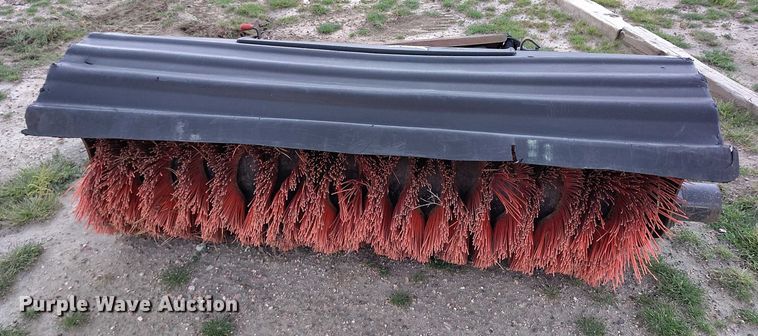 image for item IP9667 Bobcat 72