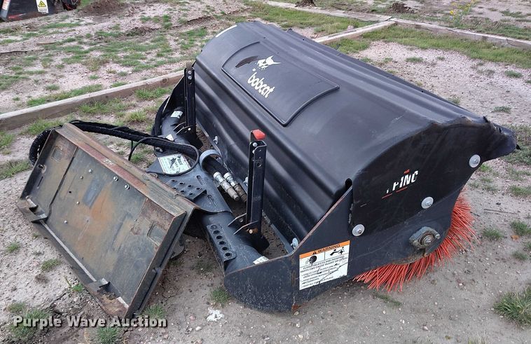 image for item IP9667 Bobcat 72