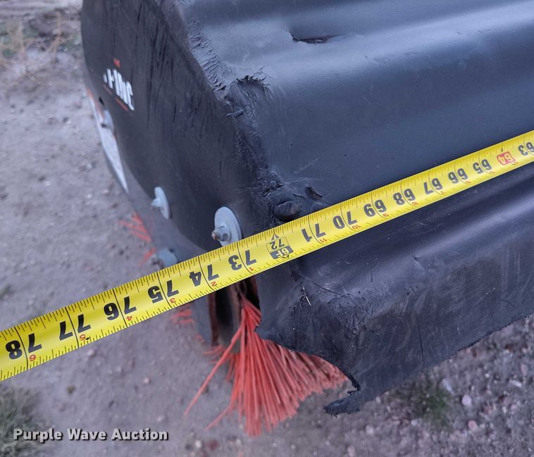 image for item IP9667 Bobcat 72