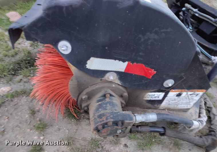 image for item IP9669 Bobcat  72