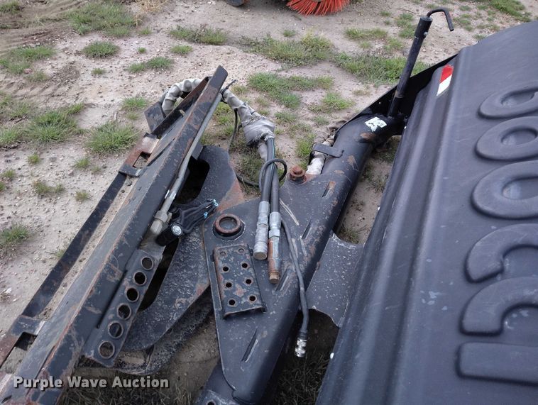 image for item IP9669 Bobcat  72