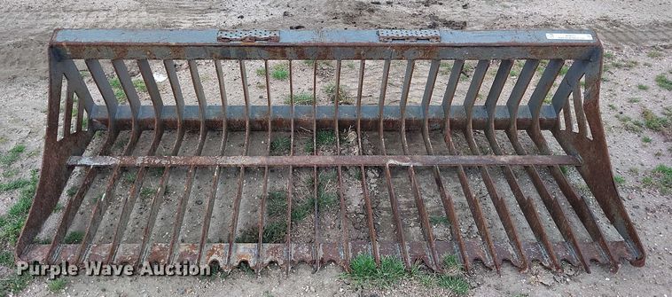 image for item IP9671 Bobcat 72