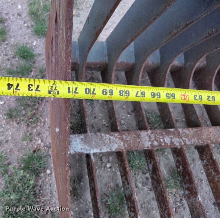 image for item IP9671 Bobcat 72