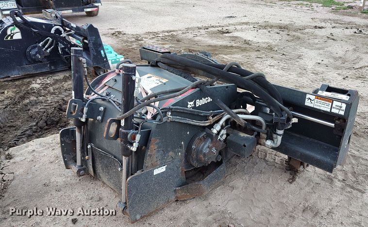 image for item IP9672 2021 Bobcat 24PLA skid steer cold planer