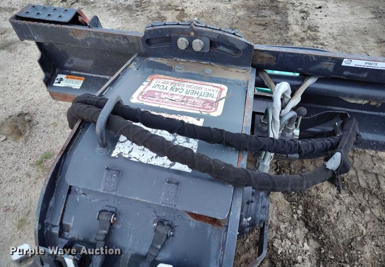 image for item IP9673 2014 Bobcat skid steer cold planer