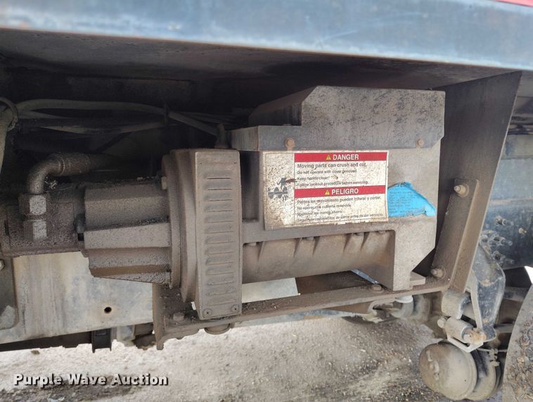 image for item IP9678 2012 International WorkStar 7500 pothole patcher truck