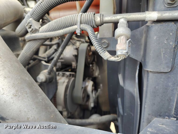 image for item IP9678 2012 International WorkStar 7500 pothole patcher truck