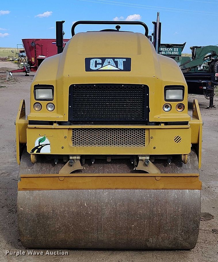 COMPACTADOR 2018 CATERPILLAR CB34B