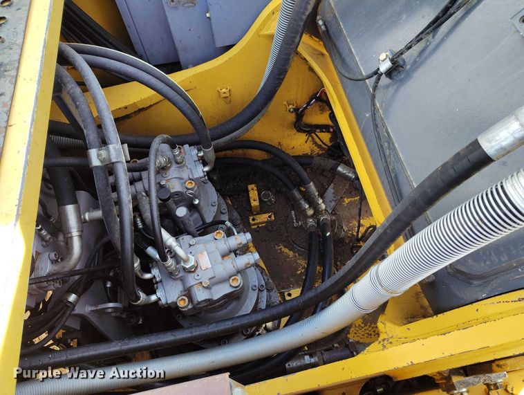 image for item IP9707 2014 John Deere 470G LC excavator