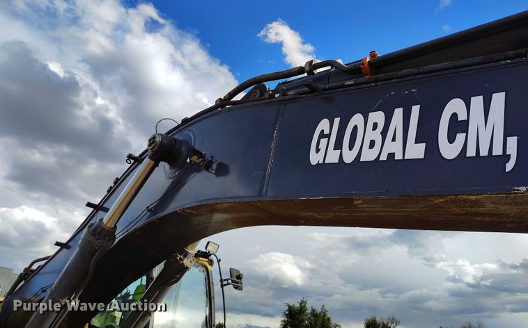 image for item IP9707 2014 John Deere 470G LC excavator