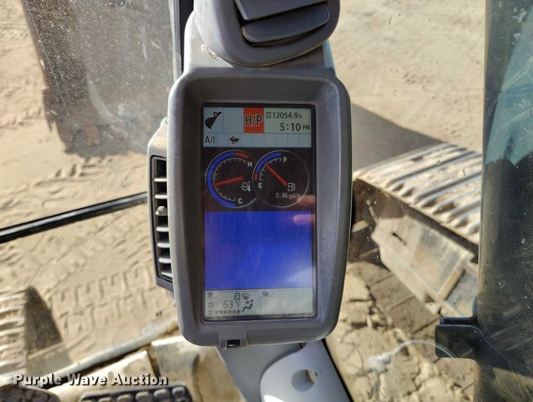 image for item IP9707 2014 John Deere 470G LC excavator