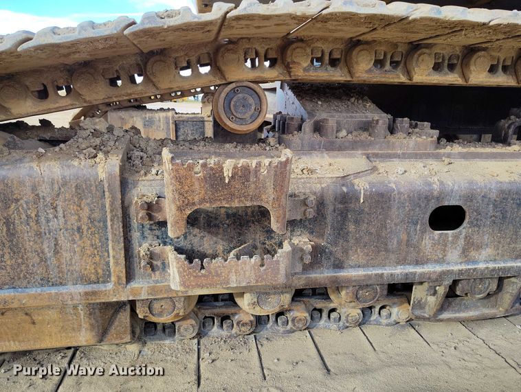 image for item IP9707 2014 John Deere 470G LC excavator