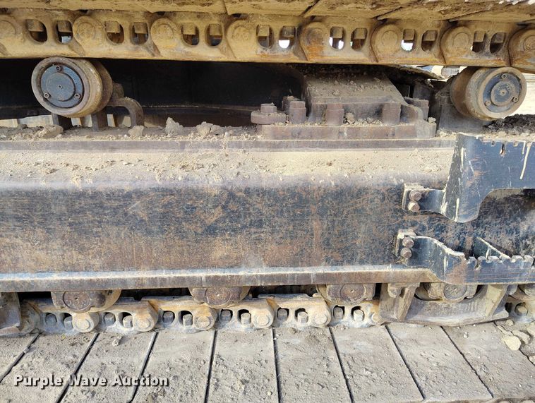 image for item IP9707 2014 John Deere 470G LC excavator