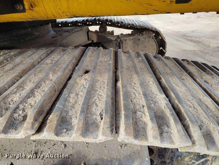 image for item IP9707 2014 John Deere 470G LC excavator